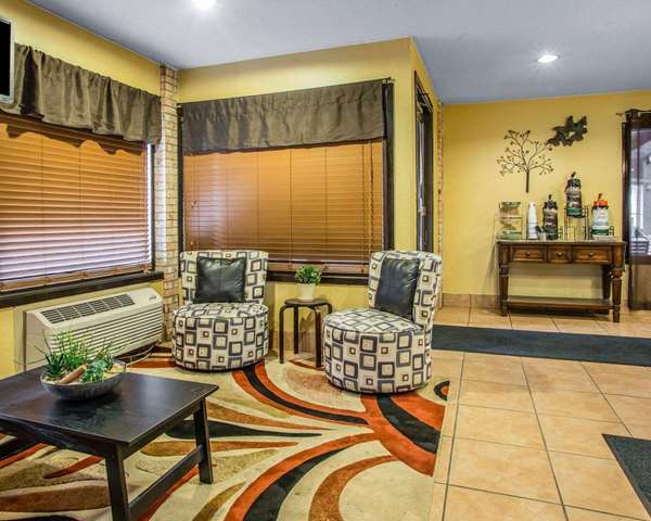  - Quality Inn Mosinee - I-39, Exit 179