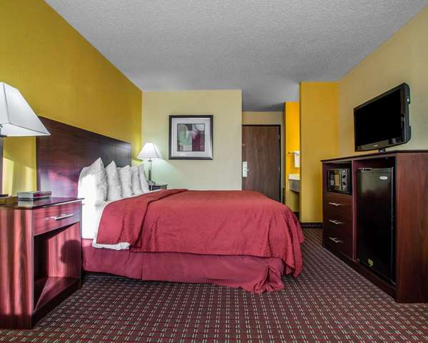  - Quality Inn Mosinee - I-39, Exit 179