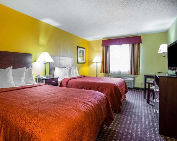  - Quality Inn Mosinee - I-39, Exit 179