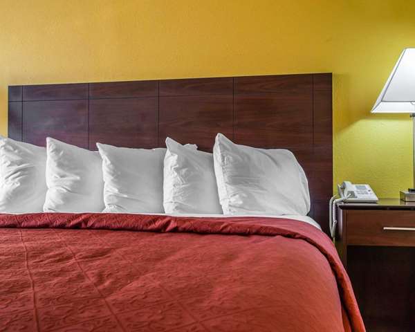  - Quality Inn Mosinee - I-39, Exit 179