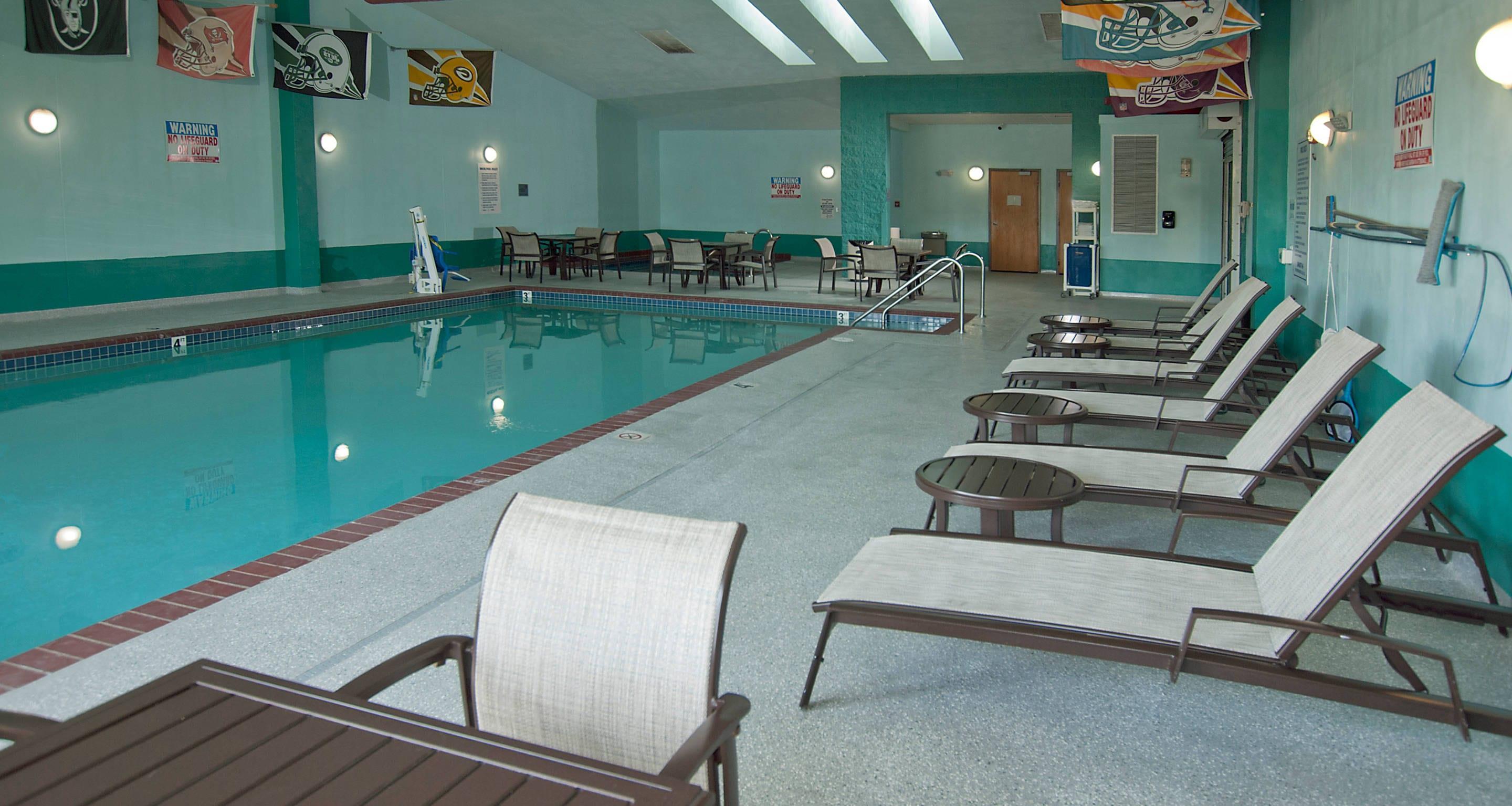 Indoor pool with hot tub