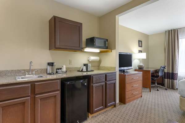 Suite - Comfort Inn & Suites Black River Falls - I-94, Exit 116