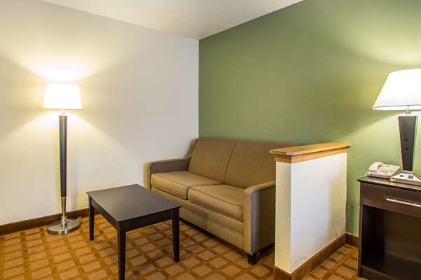 Suite - Quality Inn & Suites Marinette