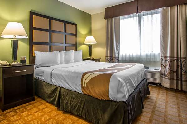 Suite - Quality Inn & Suites Marinette