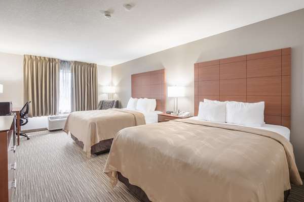  - Quality Inn & Suites Lodi - I-39, I-90 & I-94, Exit 119