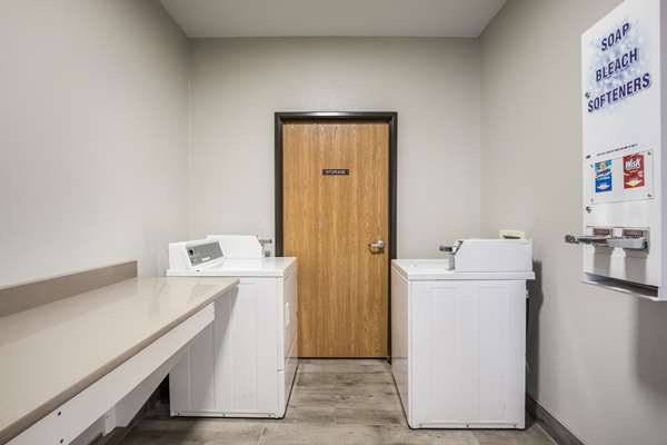 Amenities - Quality Inn & Suites Lodi - I-39, I-90 & I-94, Exit 119