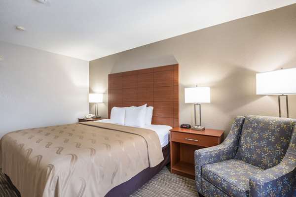  - Quality Inn & Suites Lodi - I-39, I-90 & I-94, Exit 119