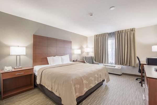  - Quality Inn & Suites Lodi - I-39, I-90 & I-94, Exit 119