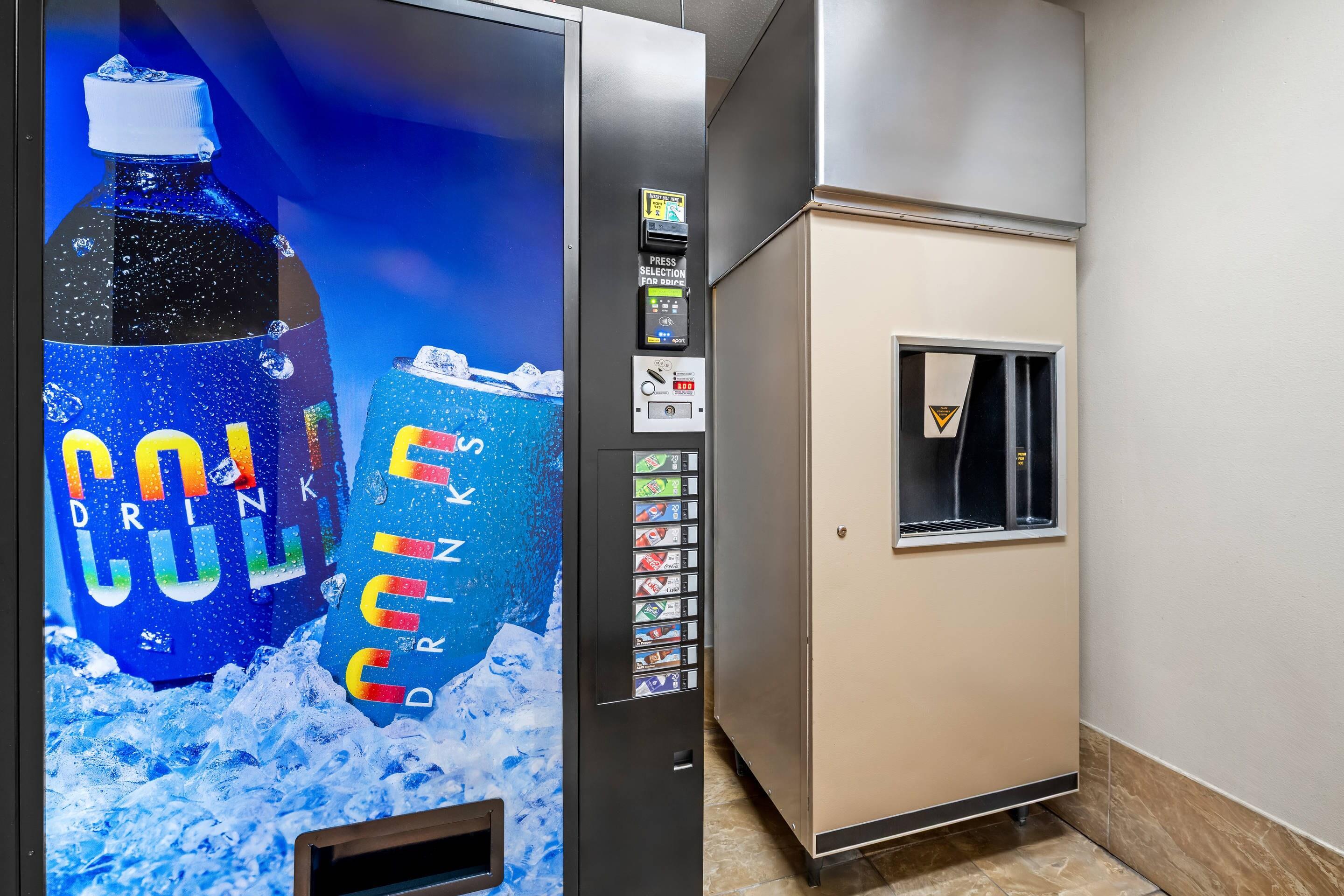 Hotel vending area | Quality Inn