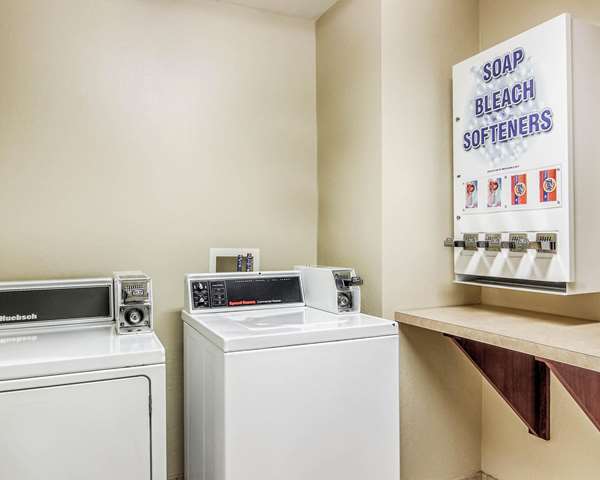 Amenities - Comfort Inn & Suites Grafton