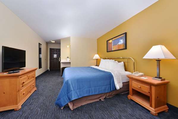  - Quality Inn & Suites Shawano
