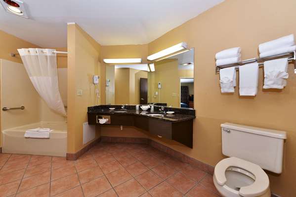  - Quality Inn & Suites Shawano