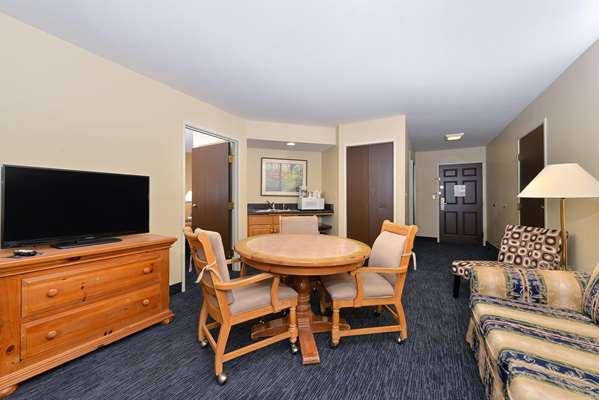 - Quality Inn & Suites Shawano