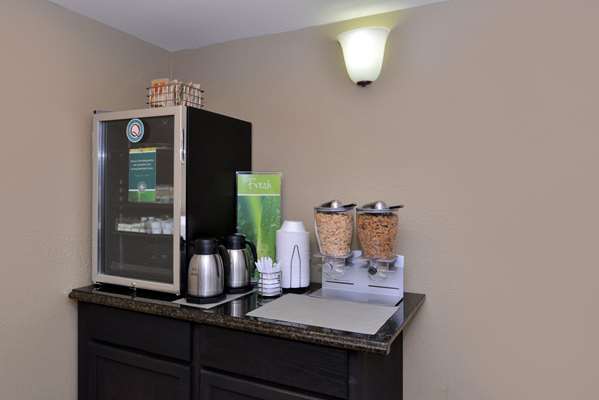 Amenities - Quality Inn & Suites Shawano
