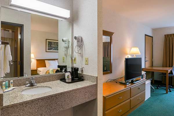  - Quality Inn Belmont