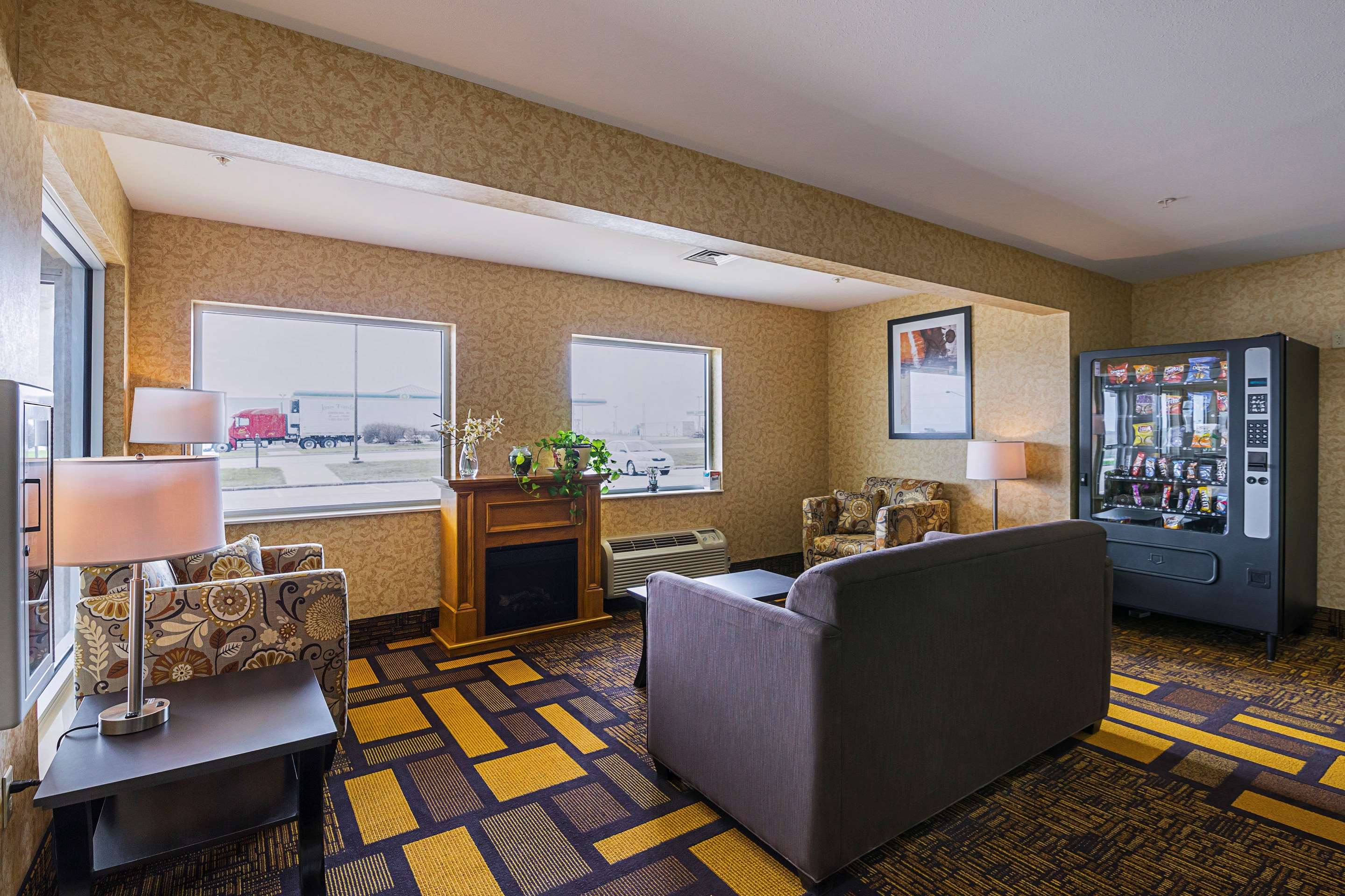 Spacious lobby with sitting area