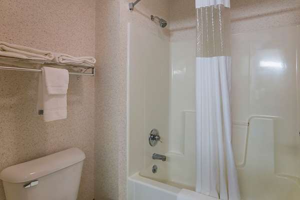  - Quality Inn Belmont