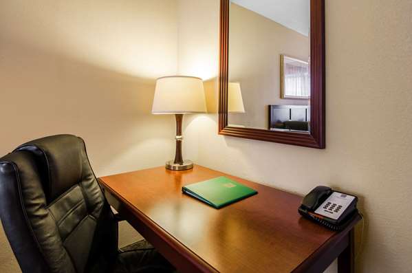  - Quality Inn Summersville