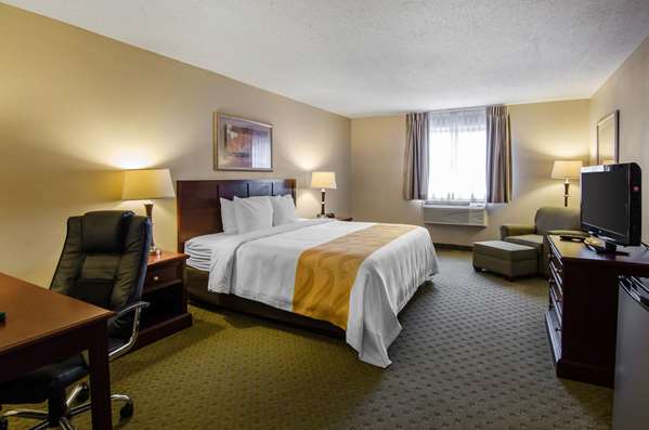  - Quality Inn Summersville