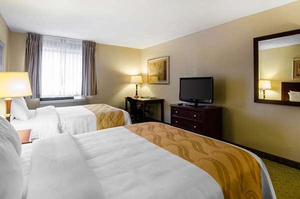  - Quality Inn Summersville