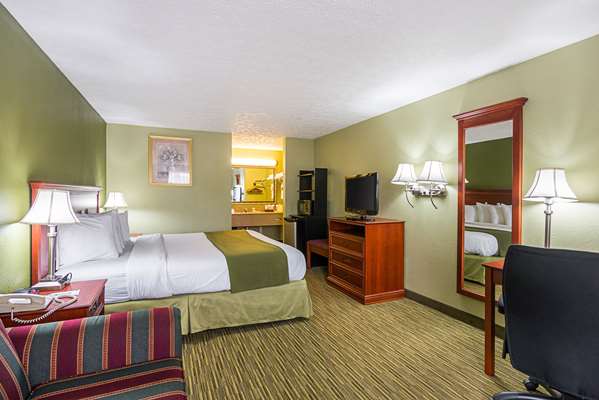  - Quality Inn Weston