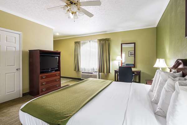  - Quality Inn Weston
