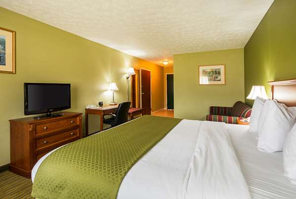  - Quality Inn Weston