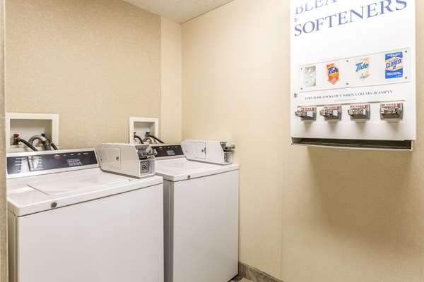 Amenities - Econo Lodge Ripley - I-77, Exit 138