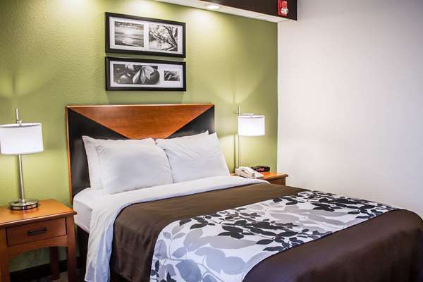  - Sleep Inn Beaver - I-64, Exit 125