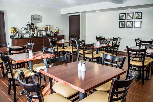 Amenities - Sleep Inn Beaver - I-64, Exit 125