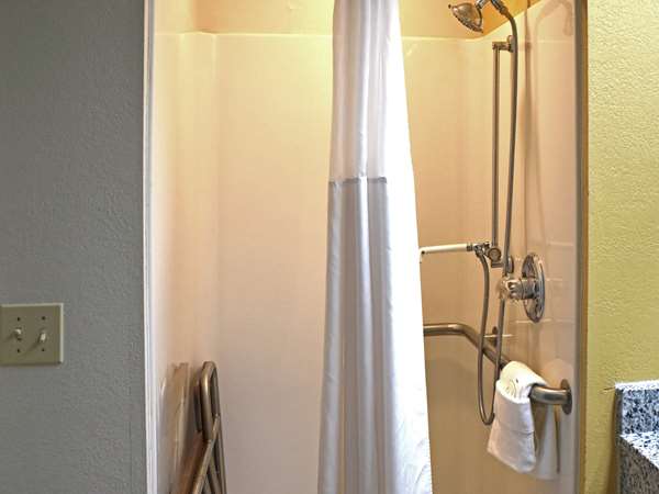  - Quality Inn & Suites Kearneysville