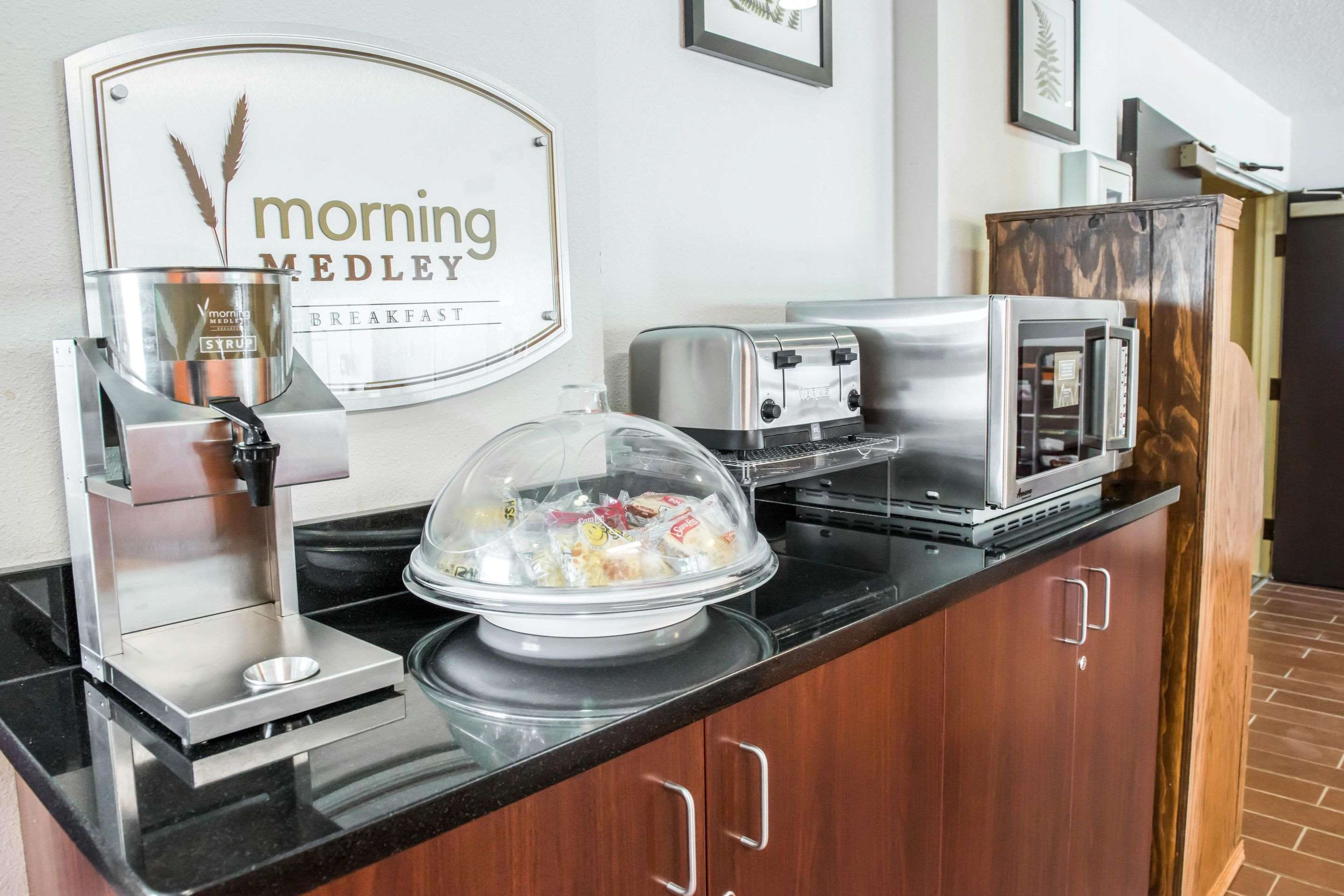 Breakfast counter