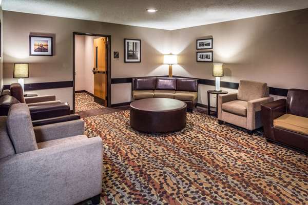  - Sleep Inn & Suites Cross Lanes - I-64, Exit 47A