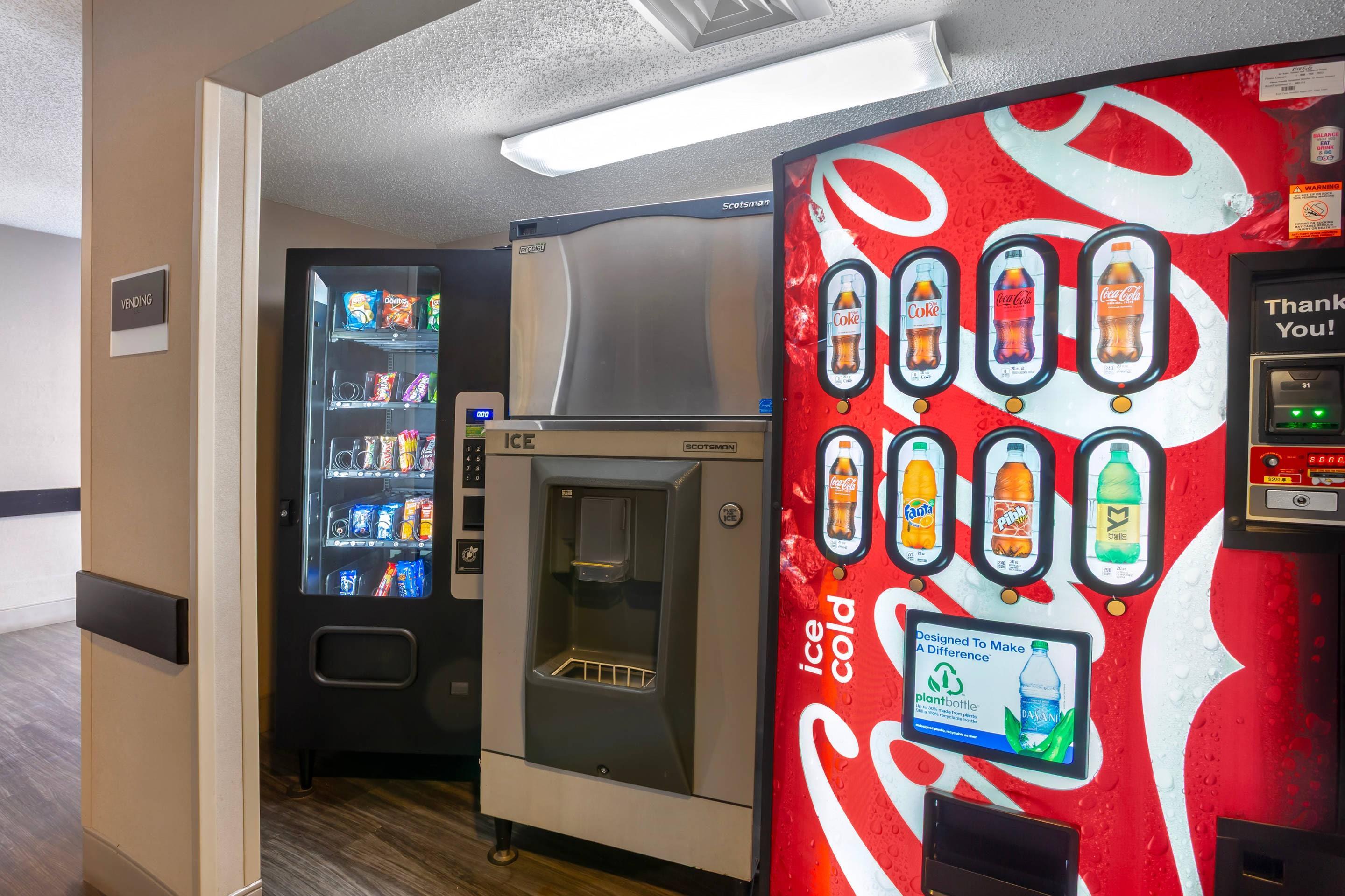 Hotel vending area | Sleep Inn & Suites Cross Lanes - South Charleston