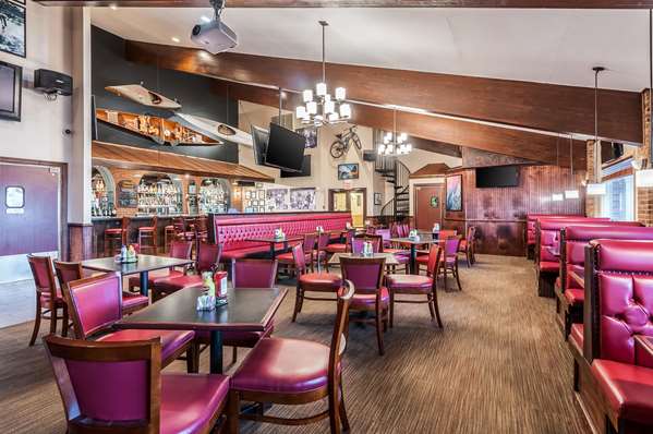 Restaurant - Clarion Inn Conference Center Harpers Ferry