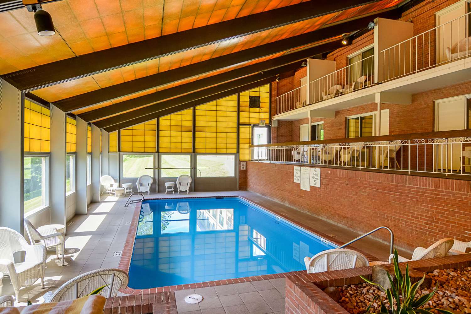 Clarion Inn Conference Center Harpers Ferry, WV See Discounts