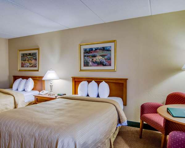 Suite - Quality Hotel & Conference Center Bluefield