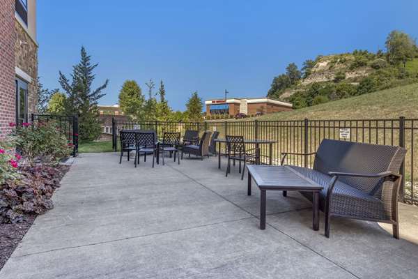 Exterior view - Comfort Suites Bridgeport - I-79, Exit 124