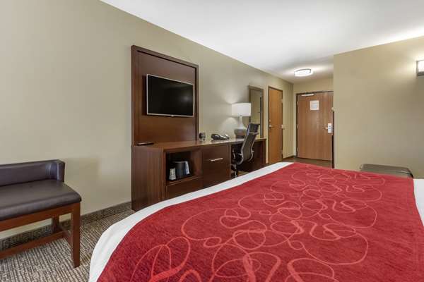 Suite - Comfort Suites Bridgeport - I-79, Exit 124