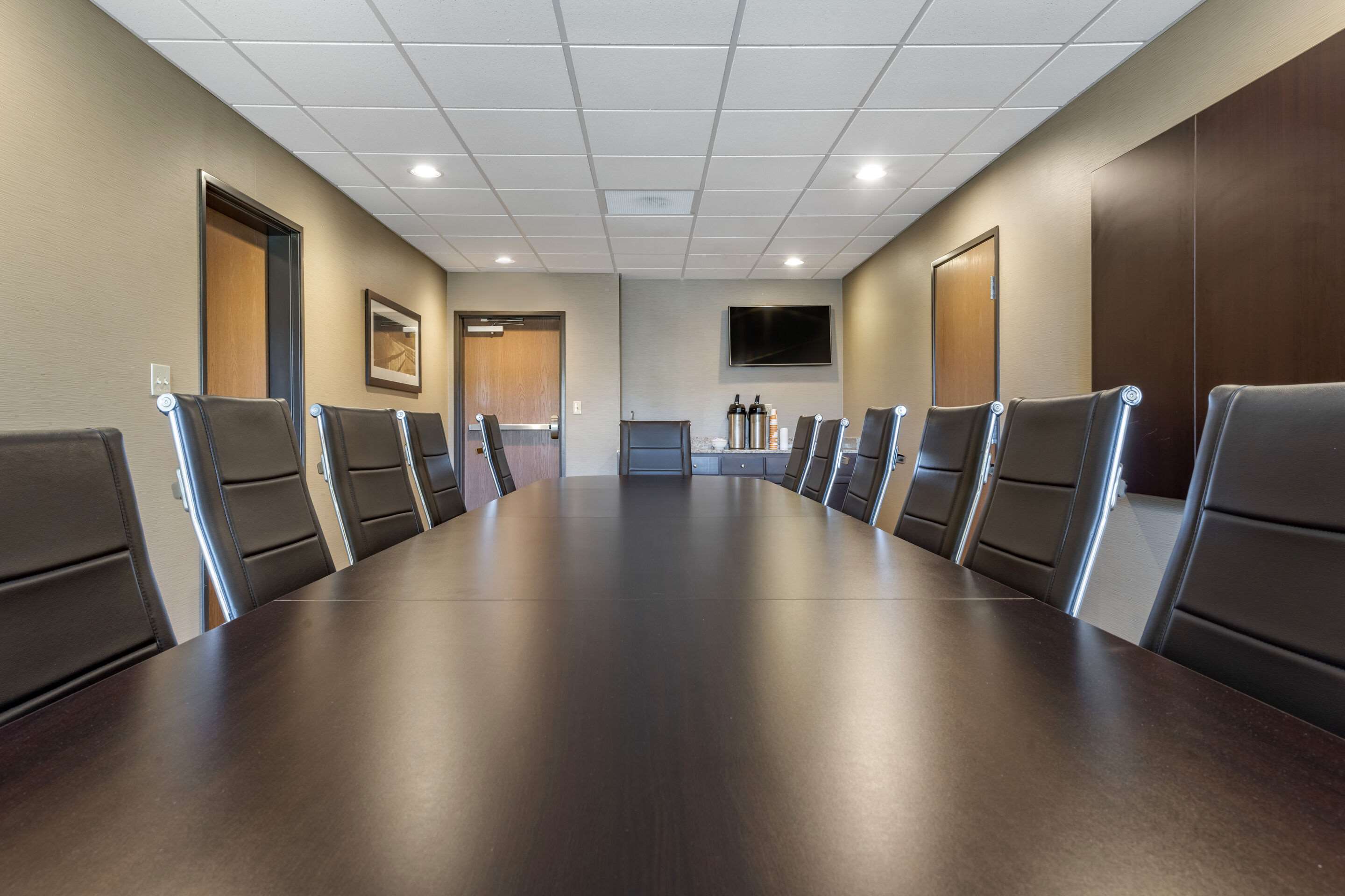 Boardroom | Comfort Suites Bridgeport - Clarksburg