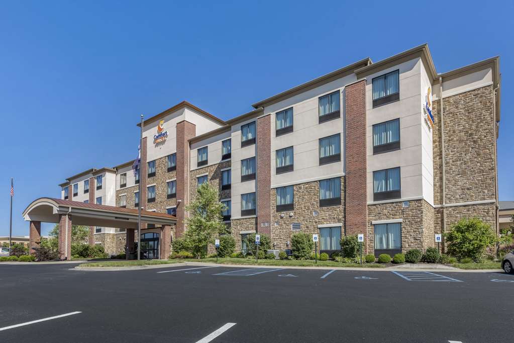 Comfort Suites