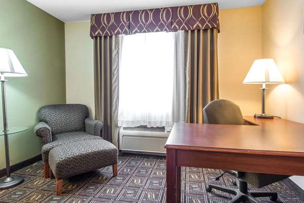  - Comfort Inn Weirton