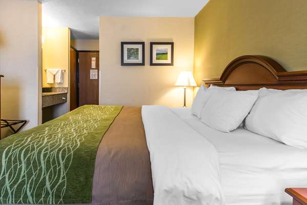  - Comfort Inn Weirton