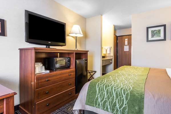  - Comfort Inn Weirton