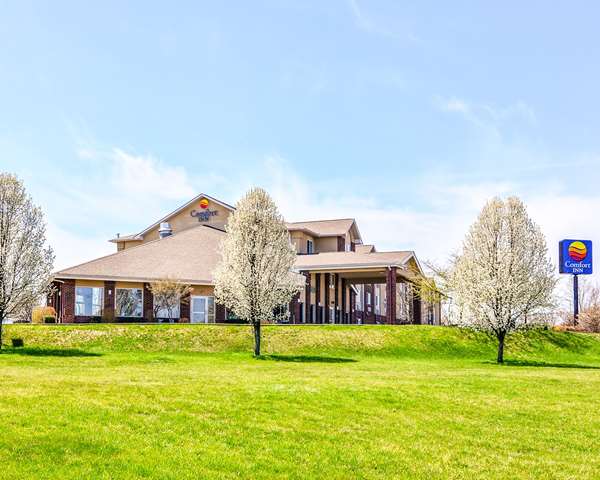 Exterior view - Comfort Inn Weirton
