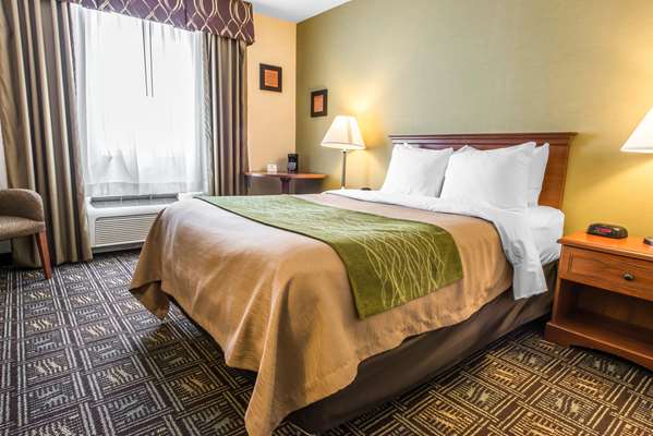  - Comfort Inn Weirton