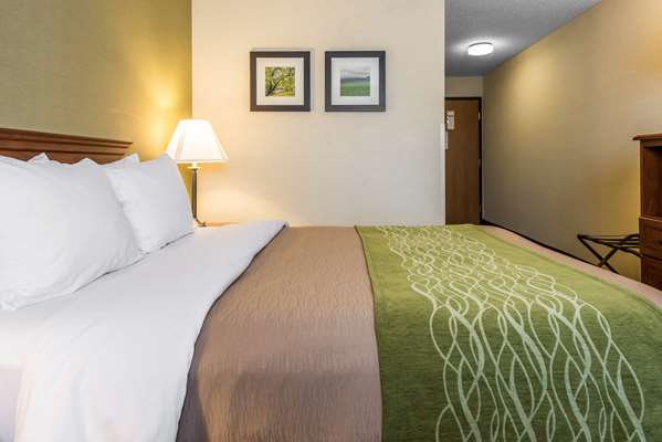  - Comfort Inn Weirton