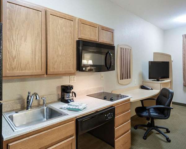 Suite - Suburban Studios Morgantown