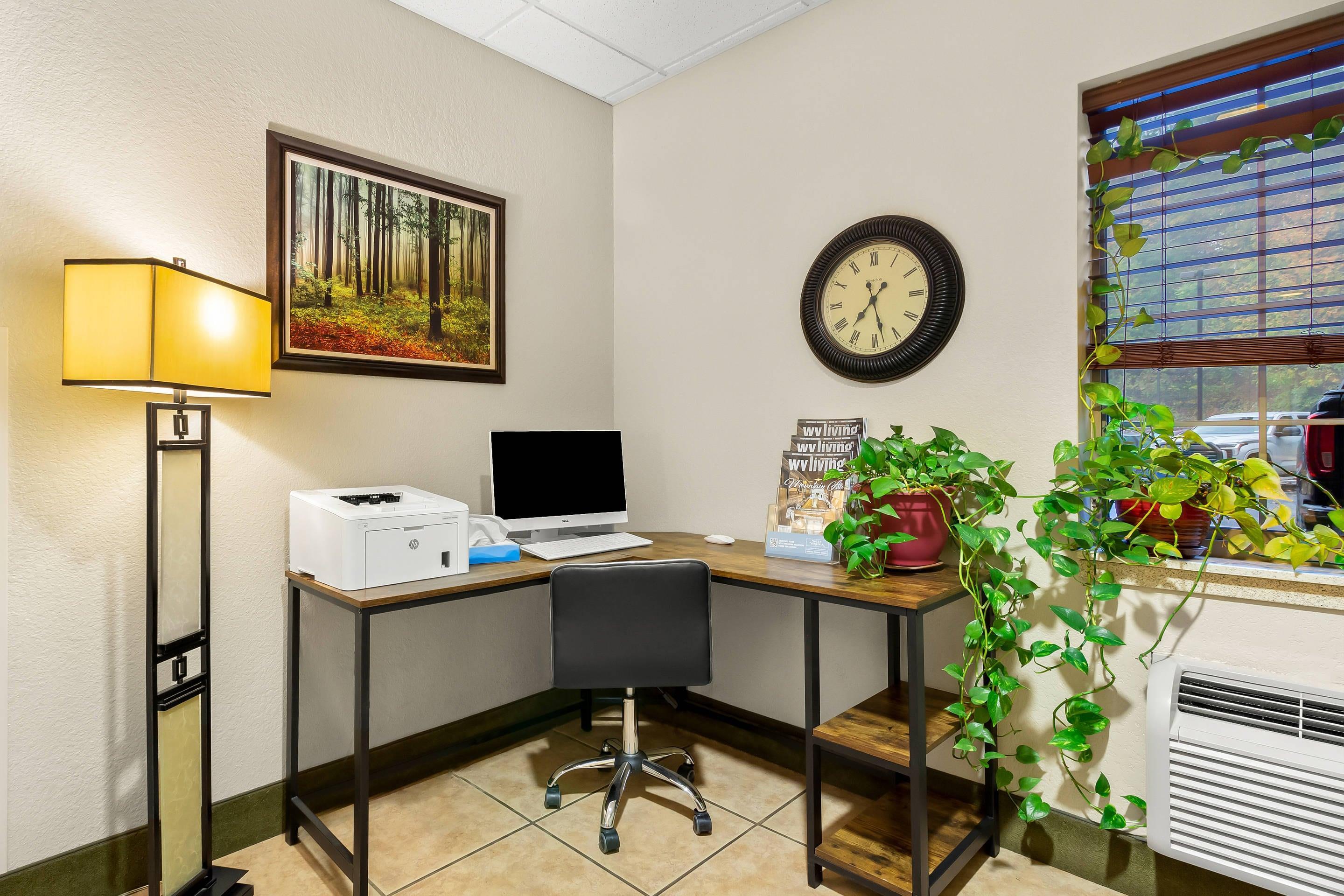 Business center | Suburban Studios