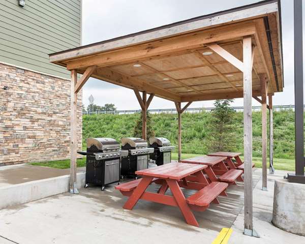  - Suburban Extended Stay Hotel Triadelphia - I-70, Exit 10